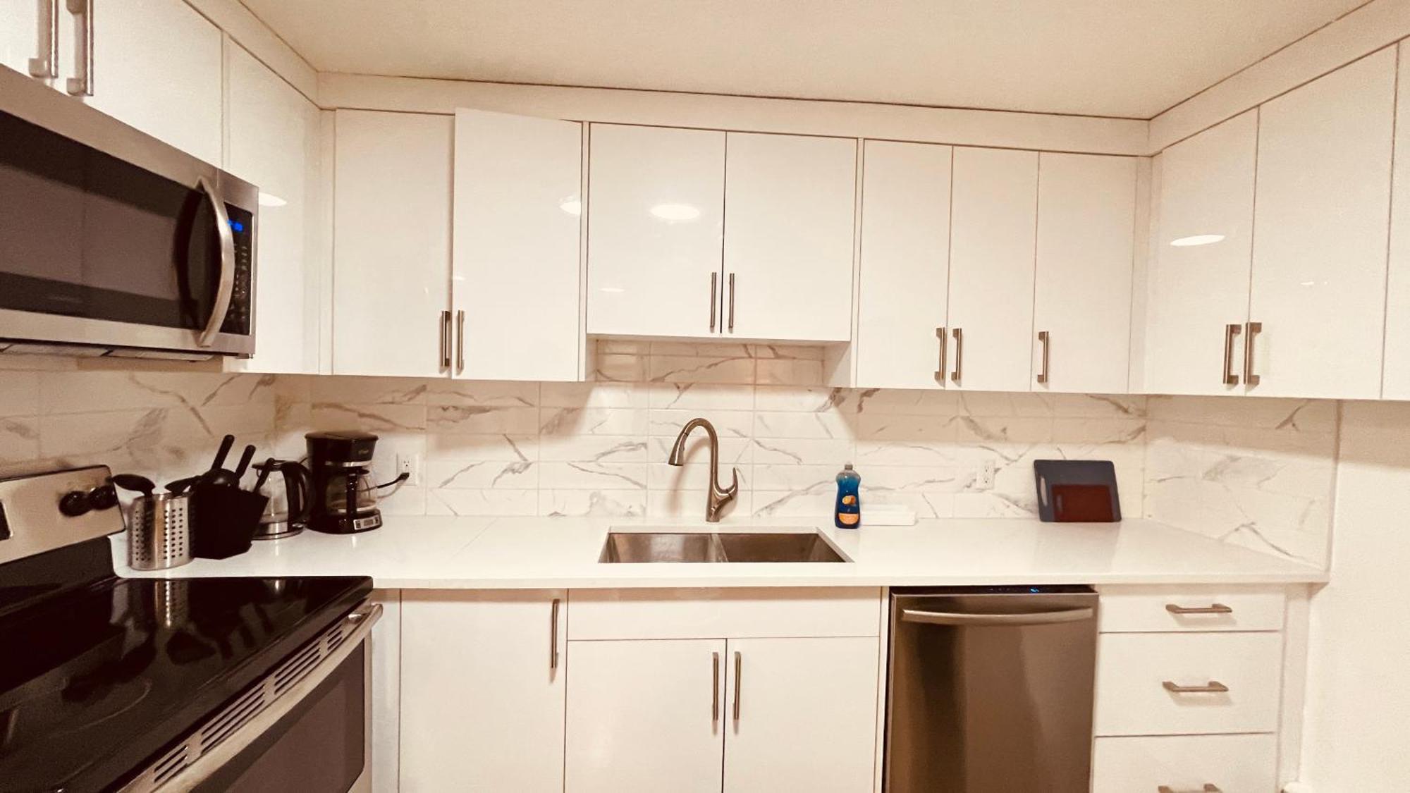 #202 Cozy Mountain View 2 Bedrooms In Dt Canmore Exterior photo